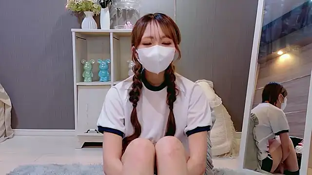 Risa H ch online show from 13, 7, 2026