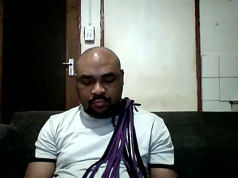 SWEETLEO online show from 4, 7, 2026