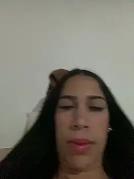 aurorarusso1 online show from 5, 7, 2026