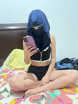 BritneyLoveX online show from 10, 7, 2026