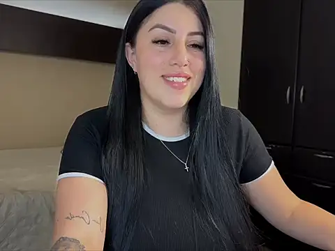 itsLucia  online show from 16, 7, 2026