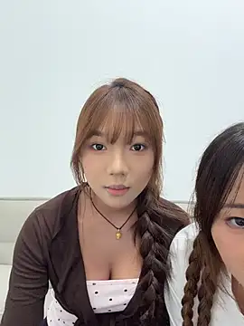 Snapshot of liangliang-888 chatting on 17, 7, 2026 liangliang-888 online show from 17, 7, 2026