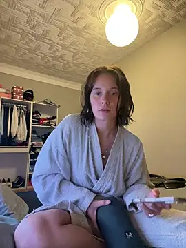 Snapshot of Eleaoff chatting on 20, 7, 2026 Eleaoff online show from 20, 7, 2026