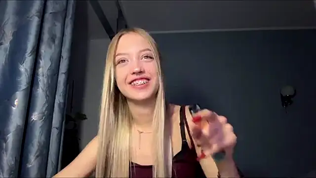 Snapshot of AngelitaMccrobie chatting on 3, 7, 2026 AngelitaMccrobie online show from 3, 7, 2026