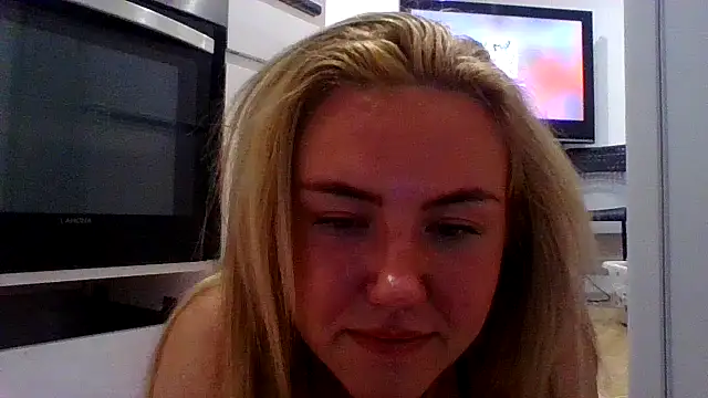 MaddyCherryX online show from 2, 7, 2026