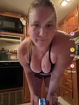 SassyCassie6969 online show from 7, 7, 2026