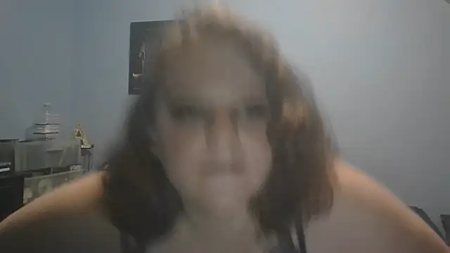 Snapshot of hippybambi chatting on 11, 7, 2026 hippybambi online show from 11, 7, 2026