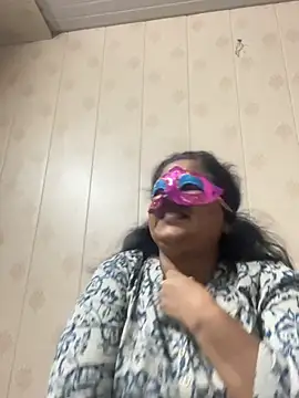 Snapshot of Hottie_Indian chatting on 8, 7, 2026 Hottie Indian online show from 8, 7, 2026