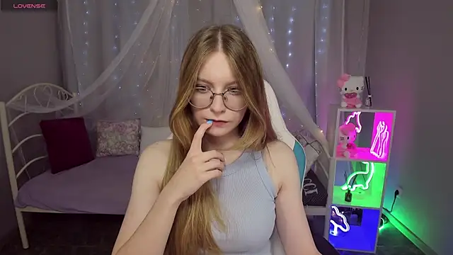 MaryVance online show from 6, 7, 2026