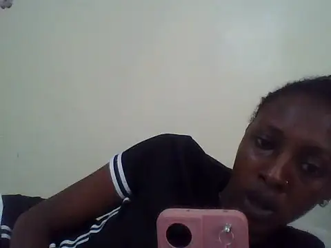 Snapshot of sexy_karah chatting on 13, 7, 2026 sexy karah online show from 13, 7, 2026