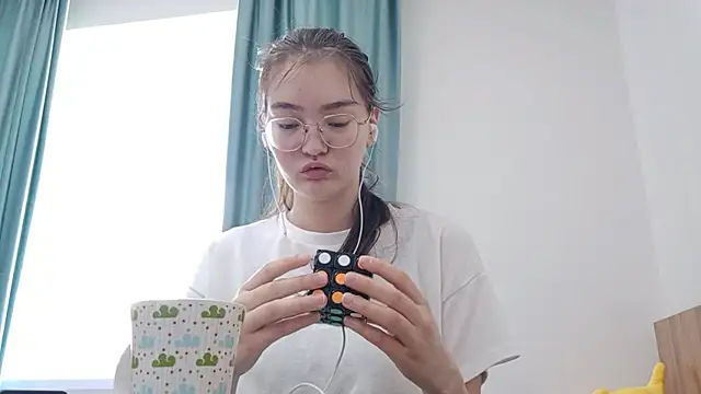 BeatrizGeving online show from 6, 7, 2026