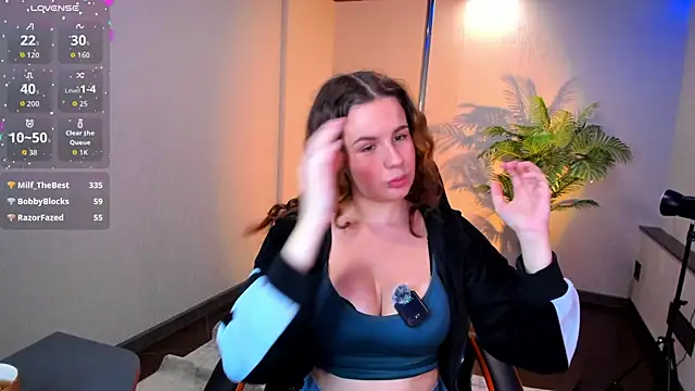Snapshot of PINCHY_BABY chatting on 8, 7, 2026 PINCHY BABY online show from 8, 7, 2026