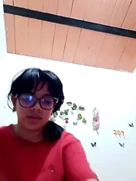 Snapshot of MacG21_ chatting on 7, 7, 2026 MacG21 online show from 7, 7, 2026