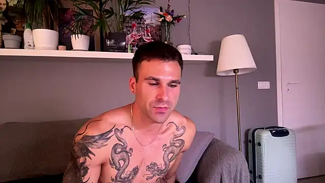 NicoHotBoy online show from 15, 7, 2026