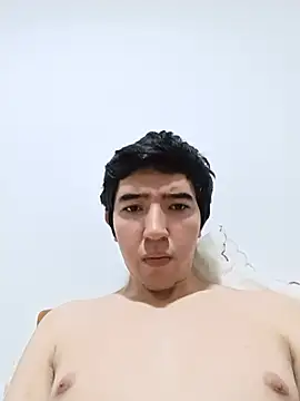 FelipeYang17 online show from 13, 7, 2026