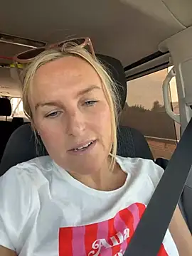 Spicy-Peach online show from 24, 7, 2026