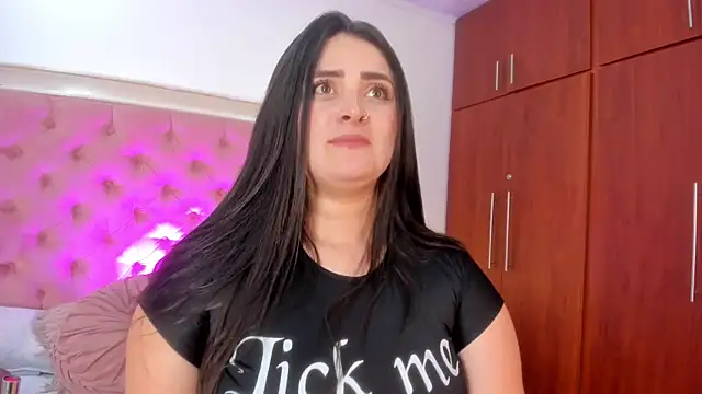 AnnaCarrassco online show from 9, 8, 2026