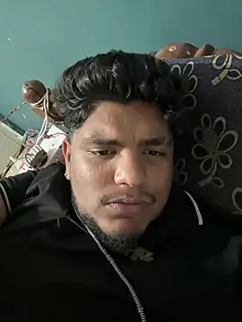 Snapshot of leonardo_jack chatting on 9, 7, 2026 leonardo jack online show from 9, 7, 2026