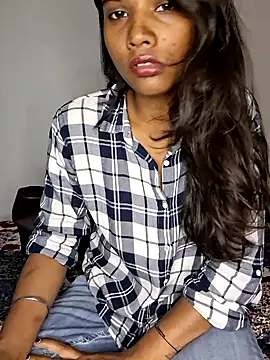 MysticDiya online show from 10, 7, 2026