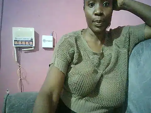 aliciacake5 online show from 15, 7, 2026