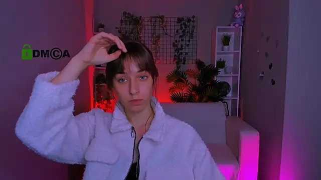 elodie crystal online show from 23, 7, 2026