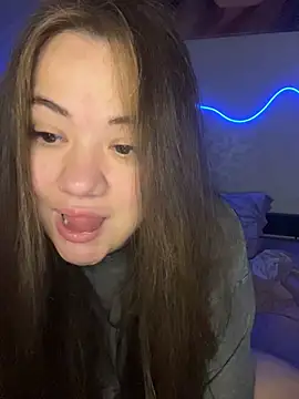 bigass kiss online show from 11, 7, 2026