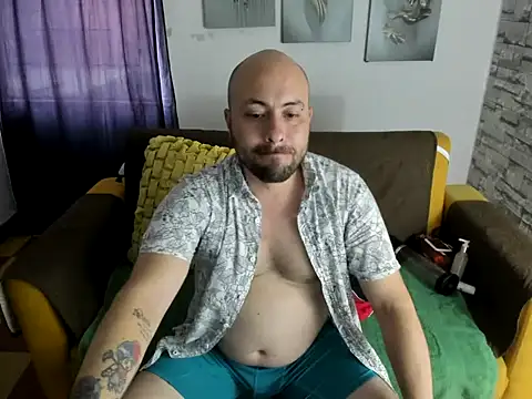 Snapshot of mike_lovers_ chatting on 11, 7, 2026 mike lovers online show from 11, 7, 2026