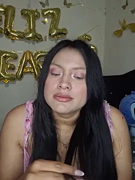Snapshot of Alicee2026 chatting on 21, 7, 2026 Alicee2026 online show from 21, 7, 2026