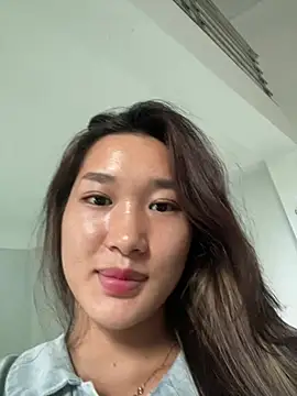SweetLily- online show from 13, 7, 2026