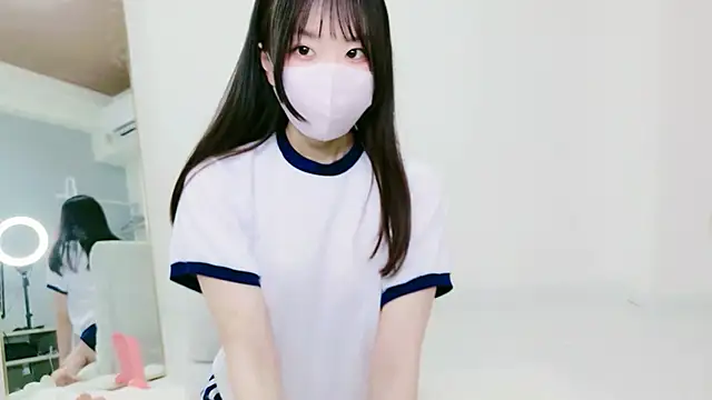 aichan  00 online show from 13, 7, 2026