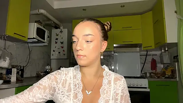 TanyaSavela online show from 9, 7, 2026