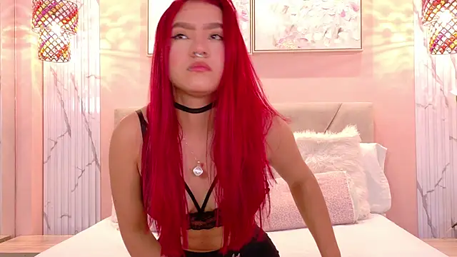 Snapshot of EmilyCarter02_ chatting on 12, 7, 2026 EmilyCarter02 online show from 12, 7, 2026