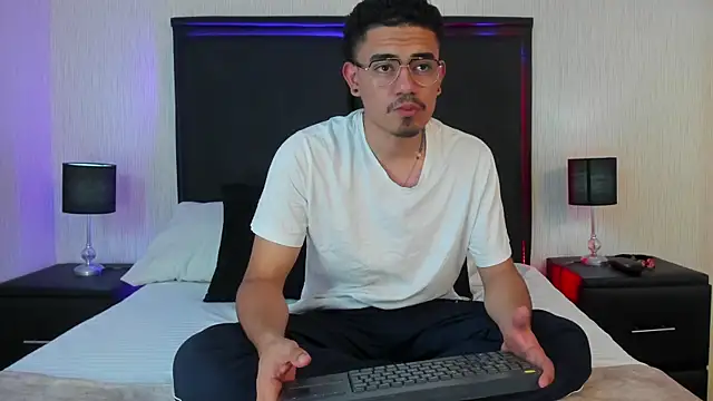 JadenJake online show from 15, 7, 2026