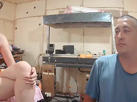 DenMaretxx online show from 10, 7, 2026
