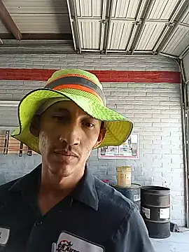 manscapedxxx online show from 10, 7, 2026