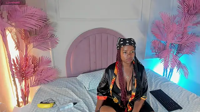 Tiianascott online show from 13, 7, 2026