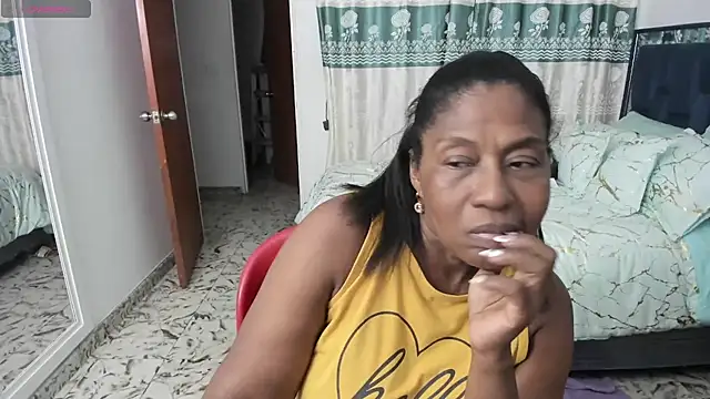 LupeAdams online show from 28, 10, 2025