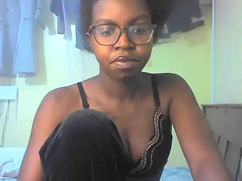 Ebonymuse online show from 15, 7, 2026