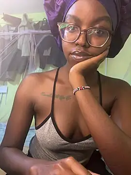 Ebonymuse online show from 16, 7, 2026