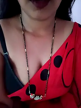 Snapshot of Ammu_Bangaram chatting on 16, 7, 2026 Ammu Bangaram online show from 16, 7, 2026