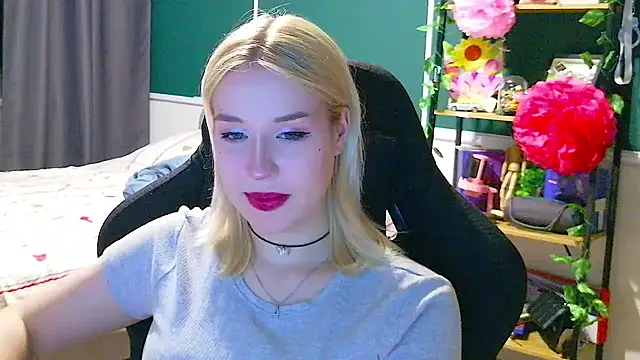 Eden Rose online show from 25, 7, 2026