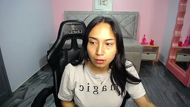 Snapshot of BloomyRose_ch chatting on 13, 7, 2026 BloomyRose ch online show from 13, 7, 2026