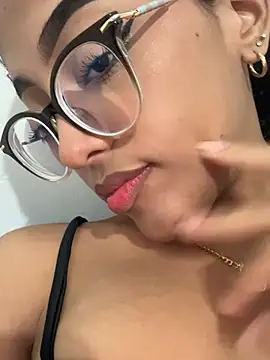 Kimy lux online show from 12, 7, 2026
