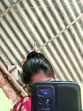 Snapshot of Shivani__sharmaa chatting on 31, 7, 2026 Shivani sharmaa online show from 31, 7, 2026