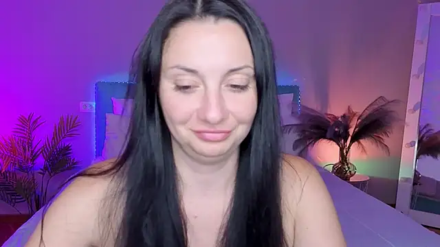 LadyyNoir online show from 17, 7, 2026