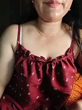 Snapshot of Nganquynh_2k2 chatting on 13, 7, 2026 Nganquynh 2k2 online show from 13, 7, 2026