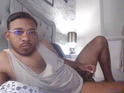 Benji-Monro online show from 25, 7, 2026
