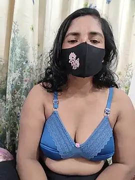 Laila-202 online show from 15, 7, 2026