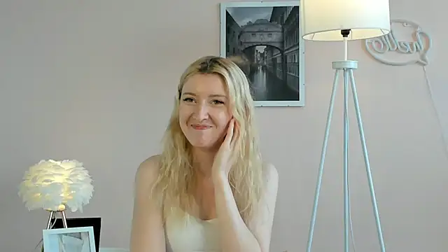Snapshot of JettaBilello chatting on 16, 7, 2026 JettaBilello online show from 16, 7, 2026