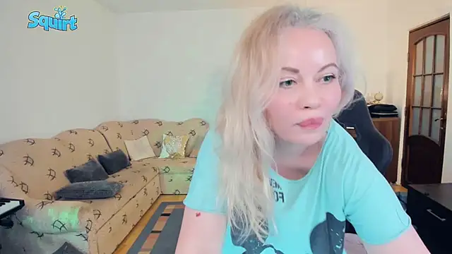 WhitneyLynn online show from 15, 3, 2025